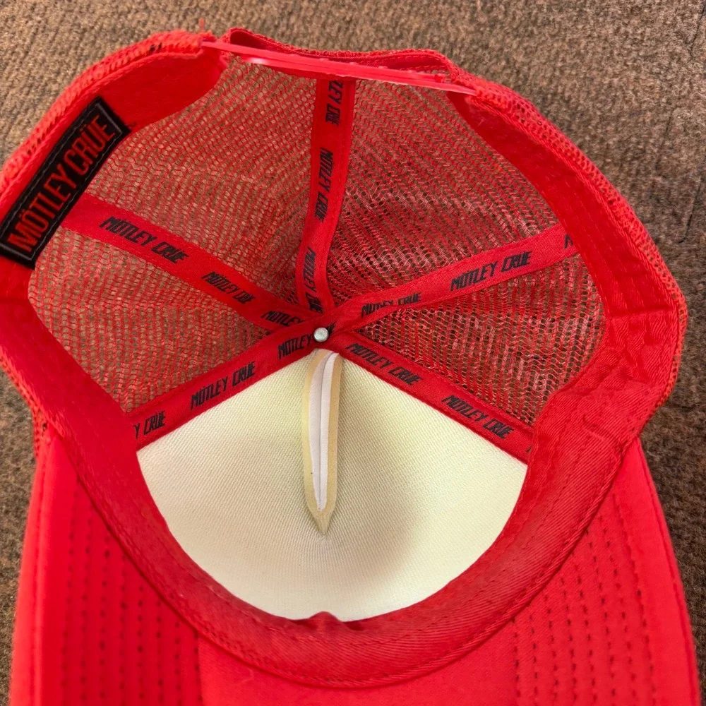 A+ Motley Crue Girls Girls Girls Trucker Hat Red White Snapback Rock Band Cap
